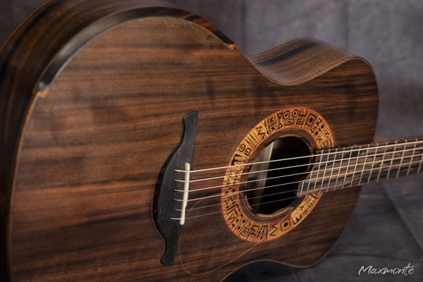 Tribal Thames - Redwood and Ebony